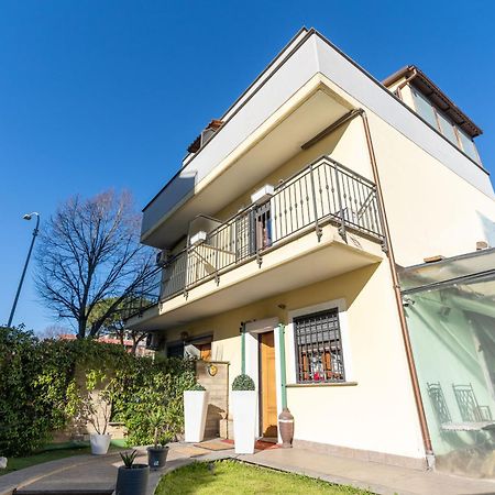 Bed and Breakfast Sole Рим Екстер'єр фото